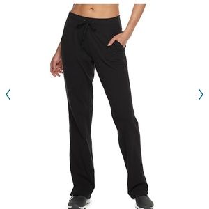 Mid rise straight black essentials pants